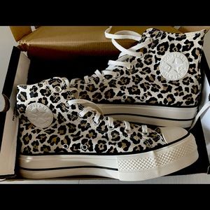 Leopard Print Converse Platform High-tops Women US size 11 Brand New/ Never worn